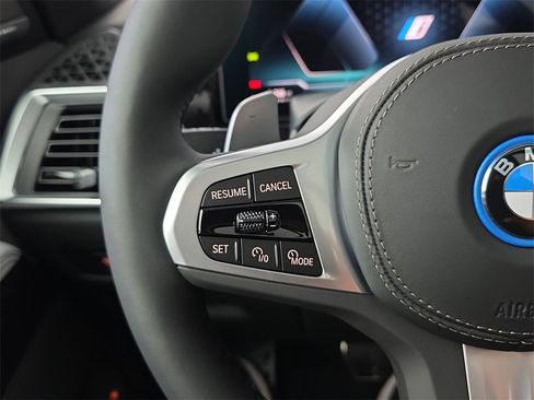 New 2026 BMW X5 xDrive50e w/ M Sport Package image 17