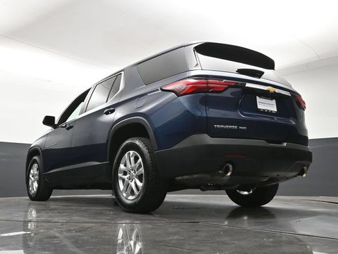 Used 2023 Chevrolet Traverse LS AWD/4WD image 26
