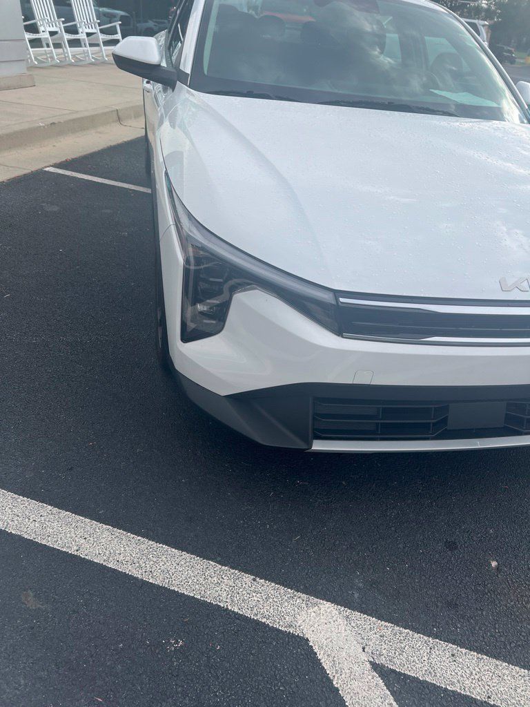 Used 2025 Kia K4 EX FWD image 5