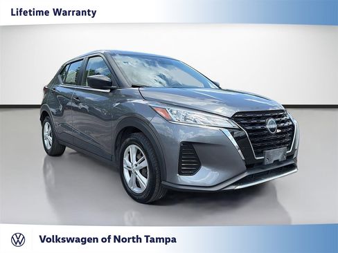 Used 2023 Nissan Kicks S FWD image 1