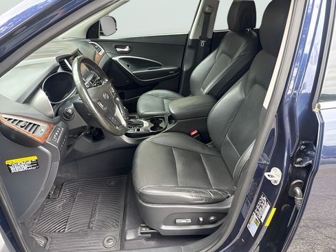 Used 2017 Hyundai Santa Fe Limited AWD/4WD image 17