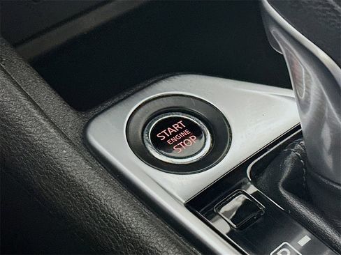 Used 2023 Nissan Sentra SV image 26