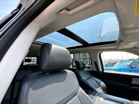 Certified 2025 Ford Expedition Active RWD image 21