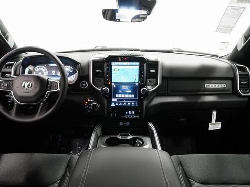 New 2026 RAM 1500 Big Horn AWD/4WD image 13