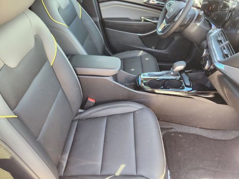 New 2026 Chevrolet Trax ACTIV w/ Driver Confidence Package FWD image 13