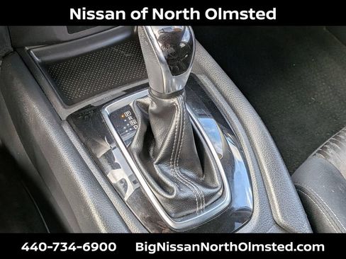 Used 2018 Nissan Rogue SV AWD/4WD image 20
