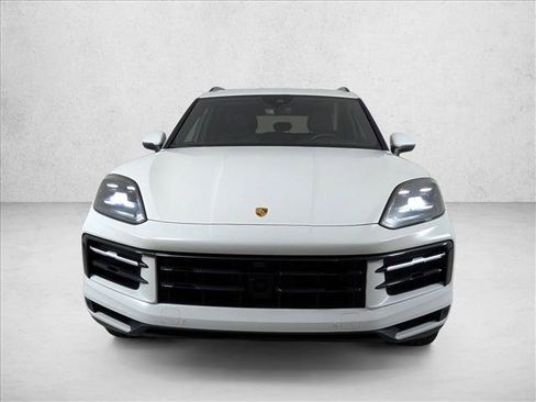 Certified 2024 Porsche Cayenne S AWD/4WD image 6
