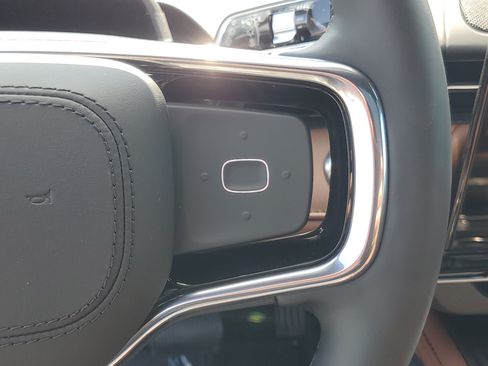 New 2026 Lincoln Nautilus Reserve AWD/4WD image 18