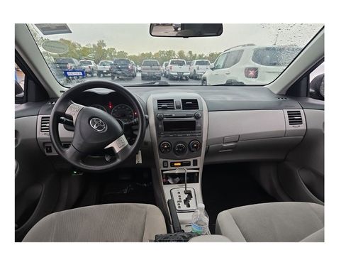 Used 2011 Toyota Corolla LE image 11