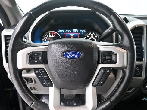 Used 2018 Ford F150 Lariat AWD/4WD image 7