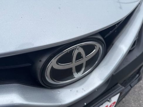 Used 2021 Toyota Camry SE image 30