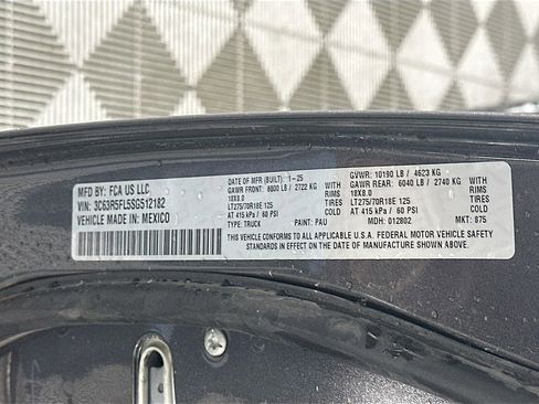 New 2025 RAM 2500 Laramie image 19