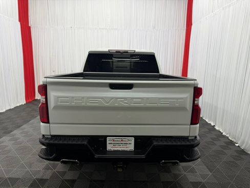 Used 2021 Chevrolet Silverado 1500 LT Trail Boss w/ Convenience Package II AWD/4WD image 10