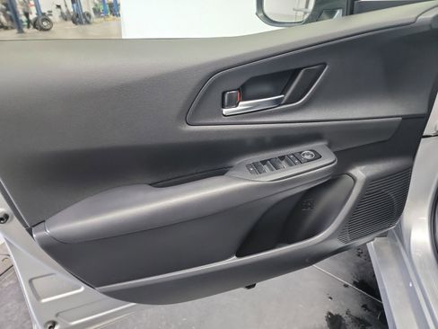 Used 2023 Toyota Prius Prime FWD image 13