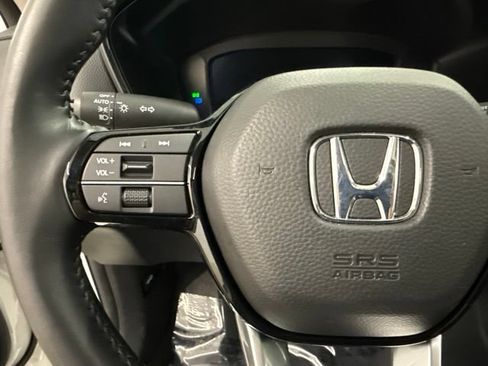 Used 2026 Honda CR-V EX-L image 32