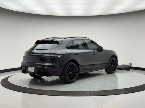 Used 2022 Porsche Macan GTS image 7