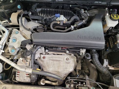 Used 2020 Nissan Rogue SV image 30