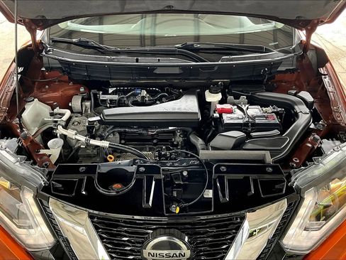 Used 2019 Nissan Rogue SV AWD/4WD image 26