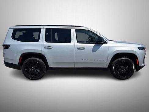 New 2026 Jeep Grand Wagoneer Limited AWD/4WD image 5