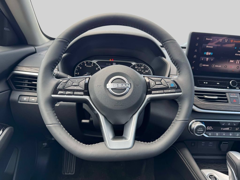 Certified 2025 Nissan Altima 2.5 SL FWD image 13