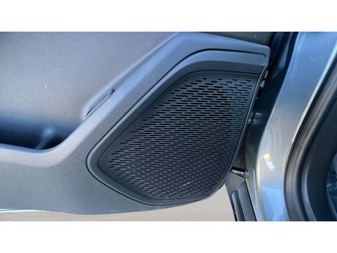 New 2026 Chevrolet Traverse LT image 27