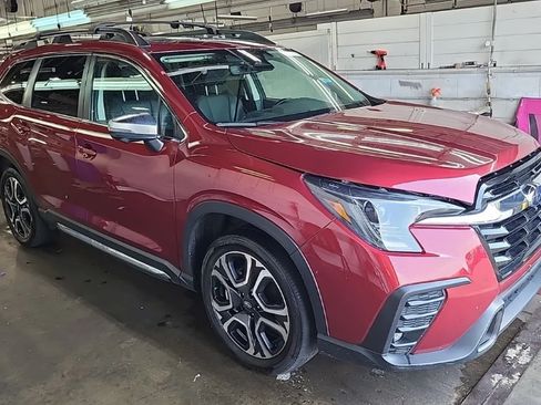 Used 2023 Subaru Ascent Limited w/ Technology Package AWD/4WD image 4
