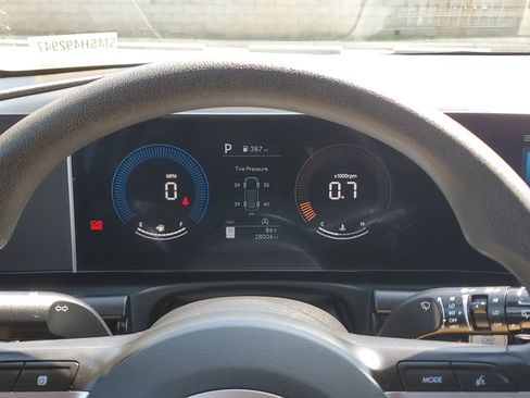 Used 2025 Hyundai Tucson SEL FWD image 22