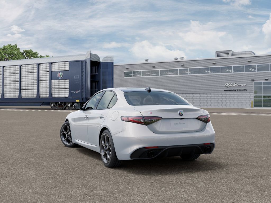 New 2026 Alfa Romeo Giulia RWD image 3