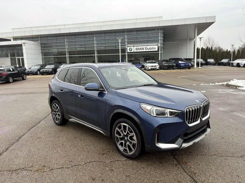 Used 2025 BMW X1 xDrive28i image 1