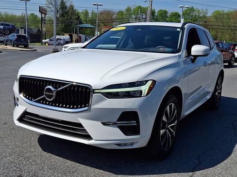Certified 2023 Volvo XC60 B5 Core AWD/4WD image 3