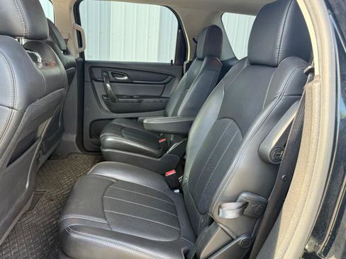 Used 2017 GMC Acadia Limited SLT AWD/4WD image 12