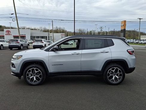 New 2026 Jeep Compass Limited w/ Sun, Sound & Navigation Group image 7