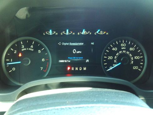 Used 2018 Ford F150 XLT w/ Equipment Group 302A Luxury AWD/4WD image 10