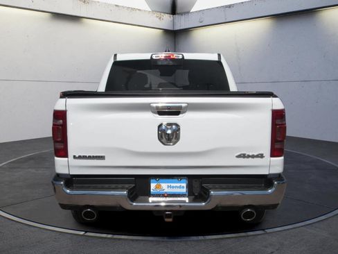 Used 2022 RAM 1500 Laramie AWD/4WD image 7