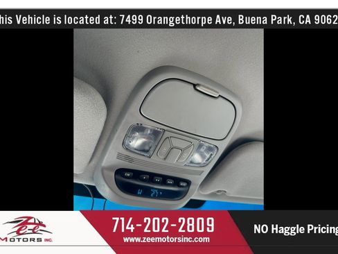 Used 2010 Toyota Sienna LE FWD image 36