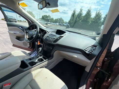 Used 2018 Ford Escape SE AWD/4WD image 24