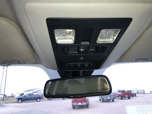Used 2015 RAM 2500 Laramie AWD/4WD image 14