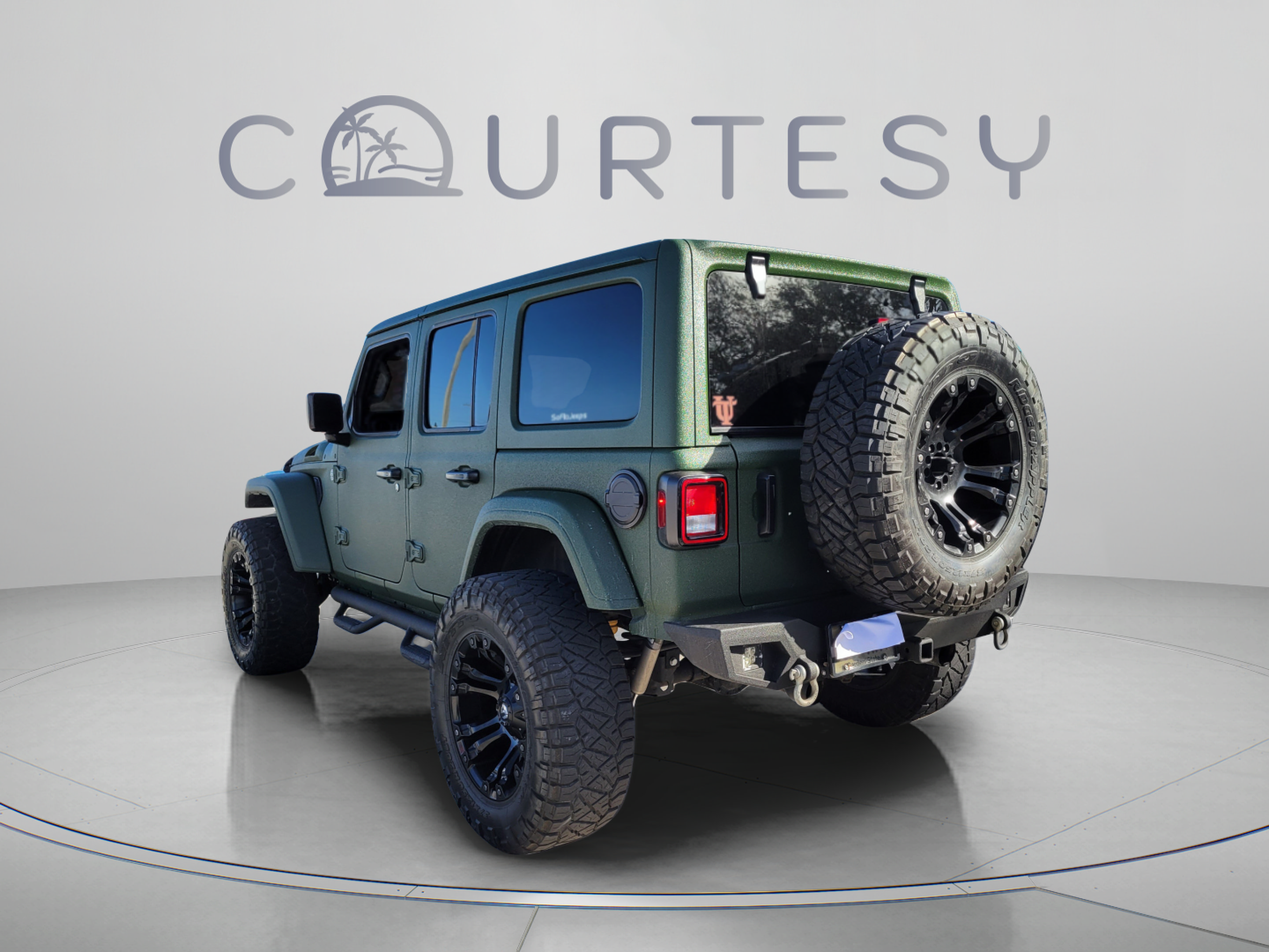 Used 2020 Jeep Wrangler Unlimited Sport S AWD/4WD image 2