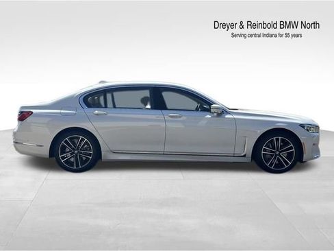 Used 2021 BMW 750i xDrive w/ Autobahn Package AWD/4WD image 8