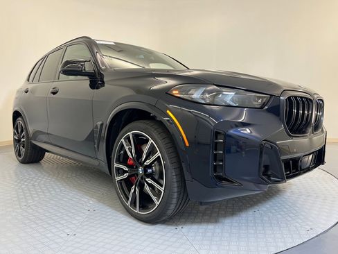 New 2026 BMW X5 M60i w/ Executive Package image 6