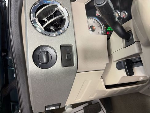Used 2008 Ford F350 Lariat image 23