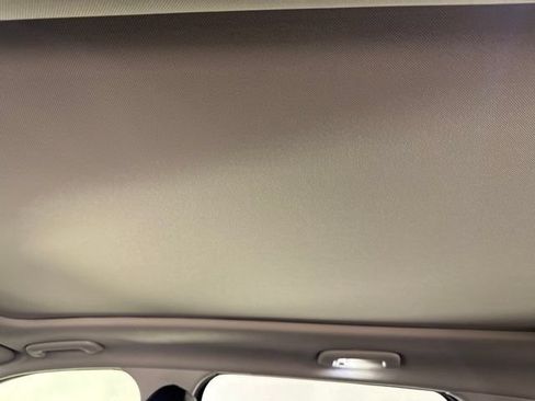 Certified 2025 Kia Sorento EX w/ Panoramic Sunroof Package FWD image 26