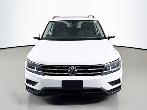 Used 2021 Volkswagen Tiguan SE w/ Panoramic Sunroof Package AWD/4WD image 6