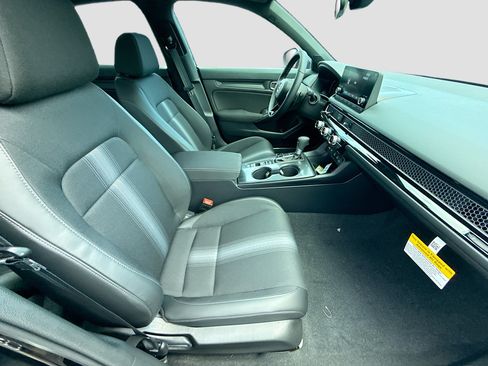 New 2026 Honda Civic Sport image 22