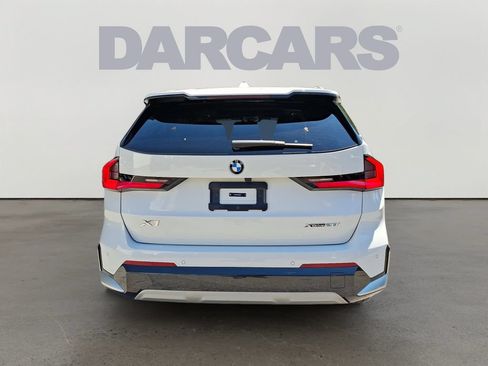 Used 2023 BMW X1 xDrive28i w/ Convenience Package AWD/4WD image 5