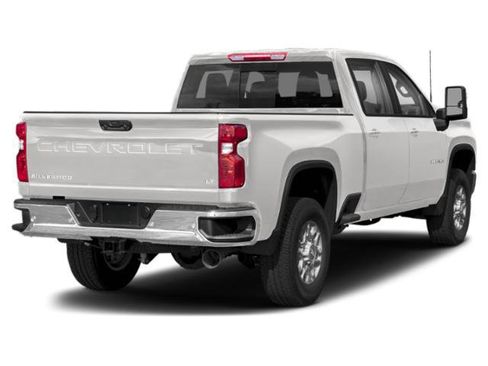 Used 2022 Chevrolet Silverado 3500 LT w/ Convenience Package AWD/4WD image 2