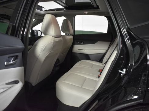 Certified 2025 Nissan Murano SL w/ Cargo Package AWD/4WD image 31