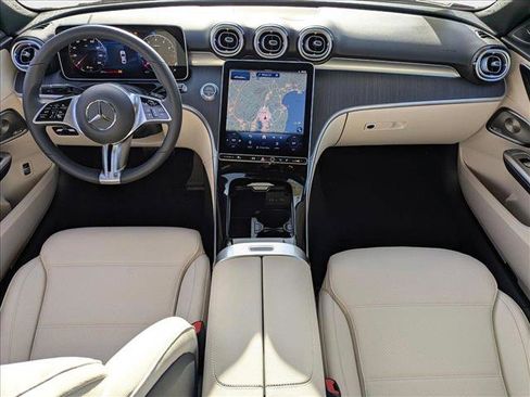 Used 2025 Mercedes-Benz C 300 Sedan image 14