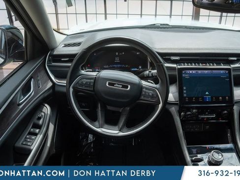Used 2022 Jeep Grand Cherokee Limited AWD/4WD image 7