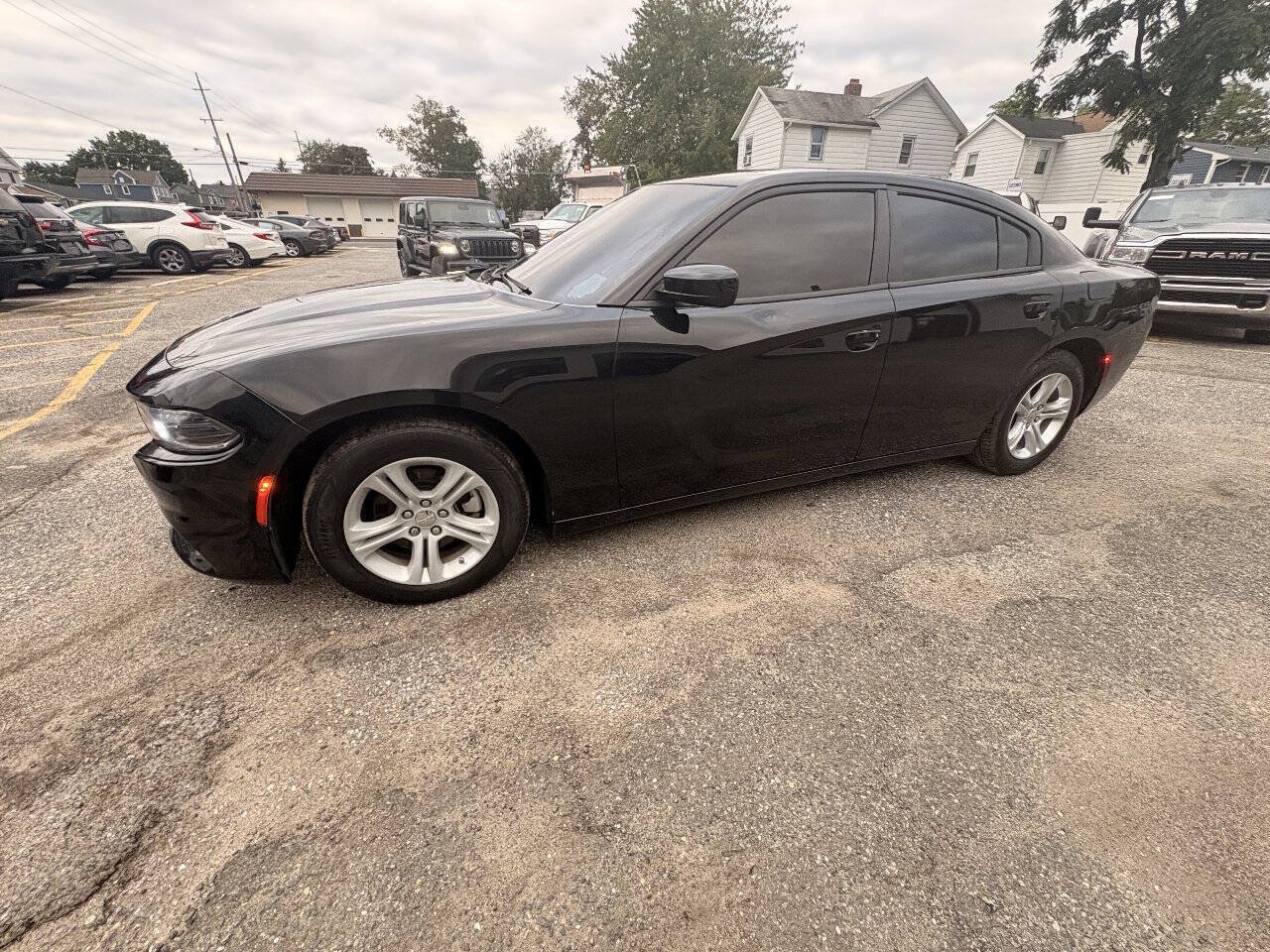 Used 2023 Dodge Charger SXT RWD image 11
